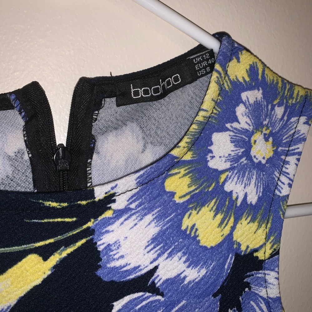ROMPER 💙 Shorts - Picture 3 of 6
